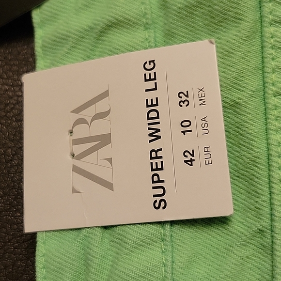 Zara Jeans New Mid-Rise Loose " THE BOOGIE PANT"  Neon Green Super Wide Leg - Picture 5 of 8